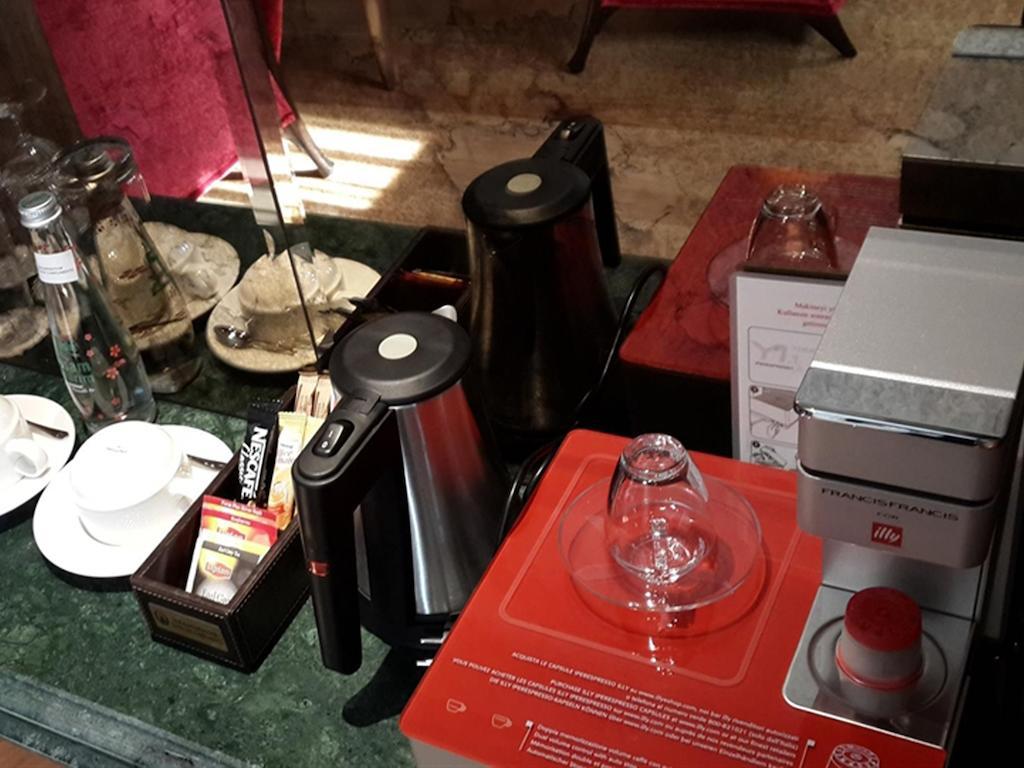 Warwick Ankara Hotel Værelse billede