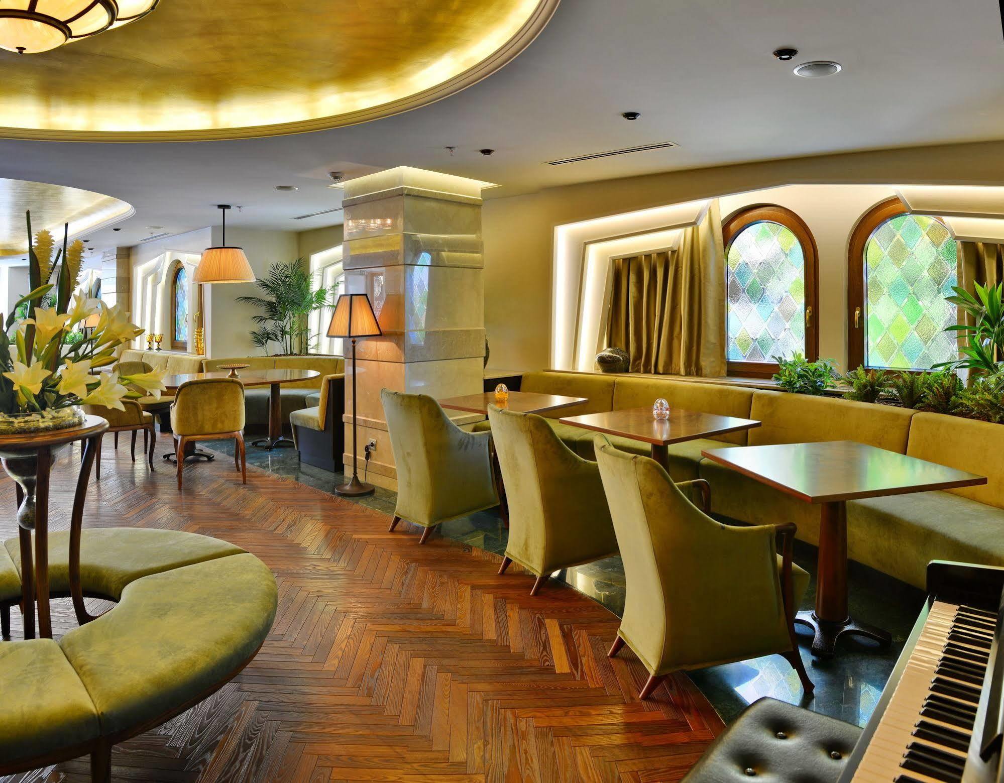 Warwick Ankara Hotel Eksteriør billede